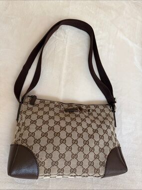 Authentic Gucci Shoulder Bag Gucci Crossbody Canvas with Brown leather Trim